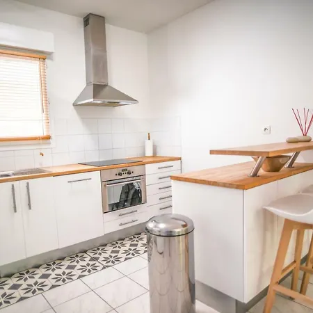 Appartement 90 M2 Avec Parking Terrasse Balcons, Proche Du Port Et Plages Arcachon Buitenkant foto